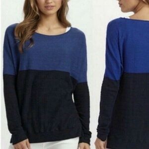 VINCE COLOUR-BLOCK SWEATER in Blue/Black
